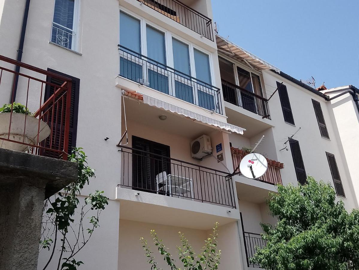 Charming Hill Apartment Opatija Exteriör bild