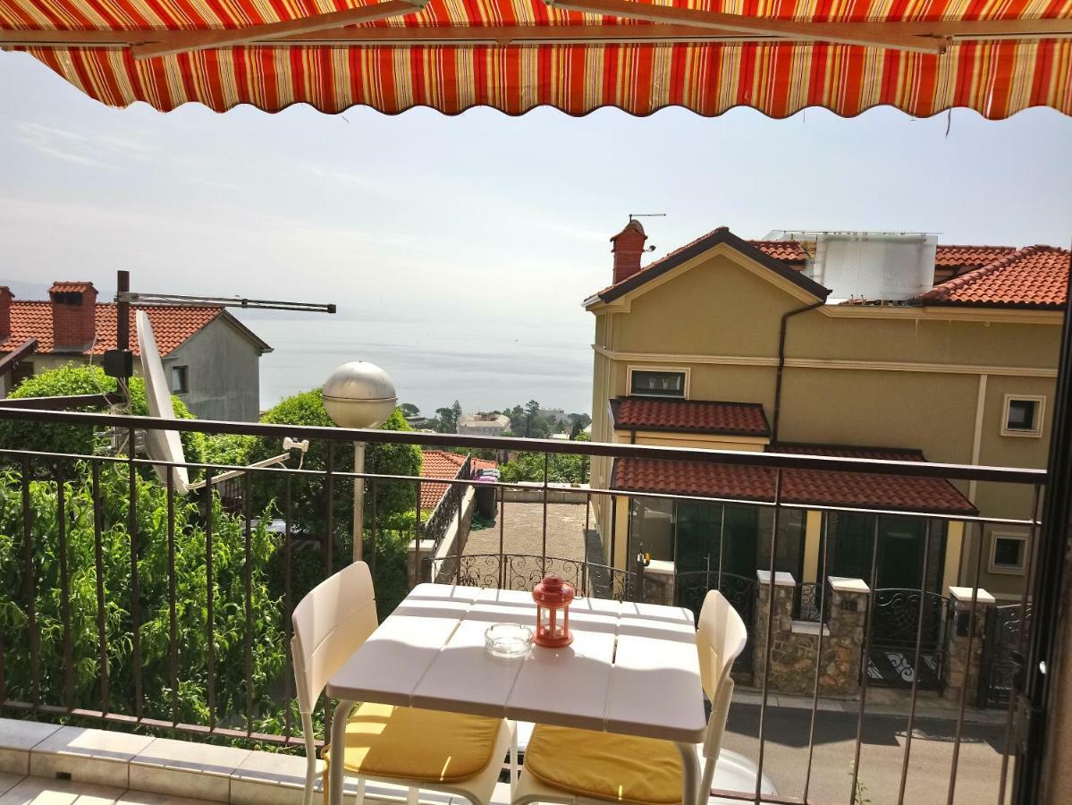 Charming Hill Apartment Opatija Exteriör bild