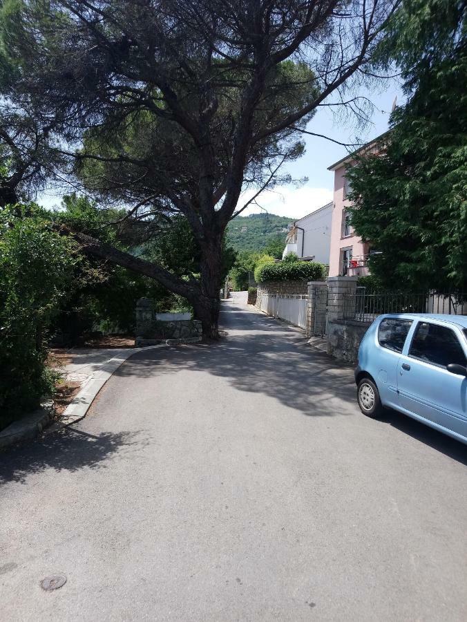 Charming Hill Apartment Opatija Exteriör bild